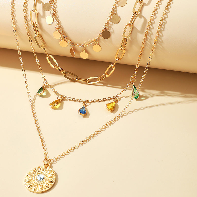 MULTILAYER NECKLACE WITH CRYSTALS